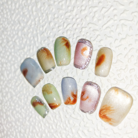 Painted cat's eye
