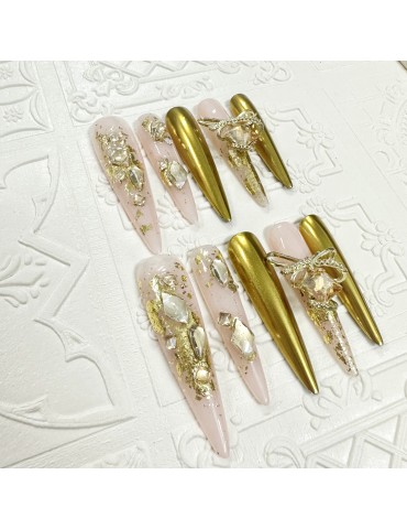 Gold leaf diamonds are very long pointed