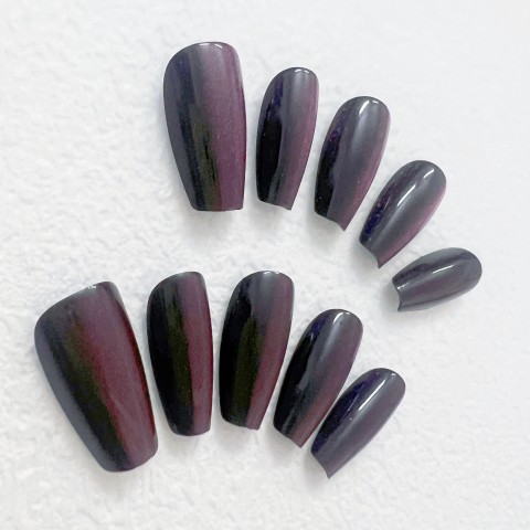 Dark purple cat eyes